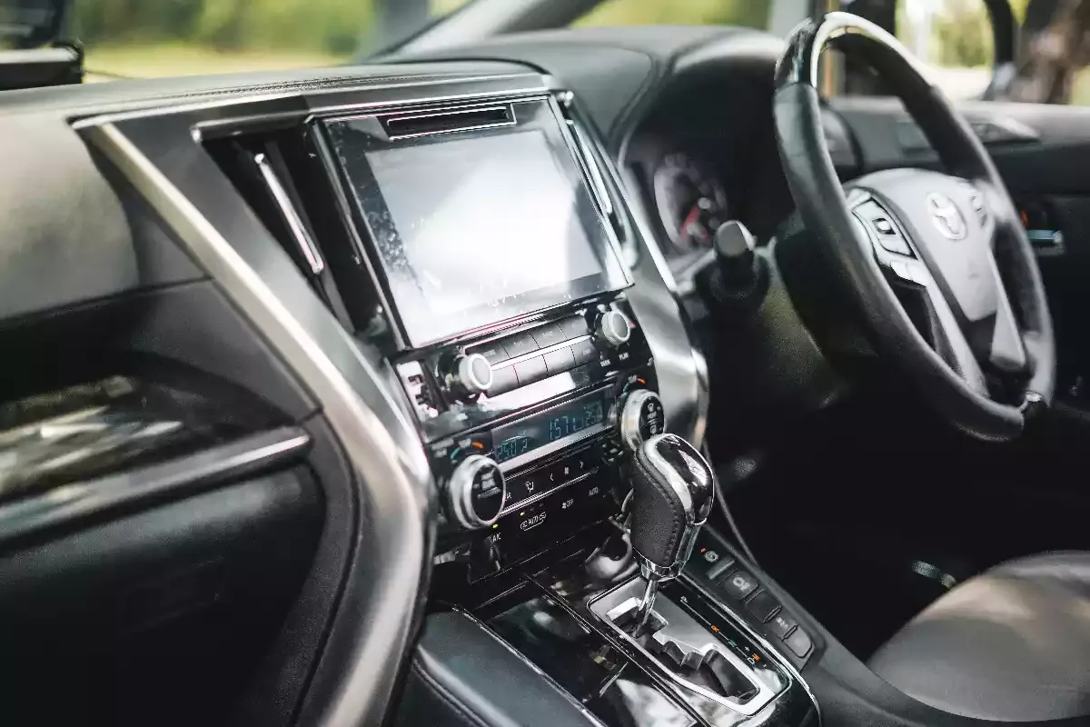 Toyota Vellfire centre console and dashboard from the front passenger side